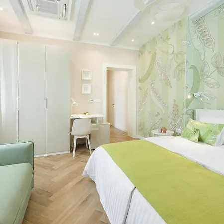 Apartment Luxury Mak Split